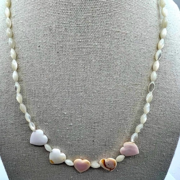 Vintage Heart-Shaped Shell Necklace With Mother Of Pearl Beads - Picture 4 of 12